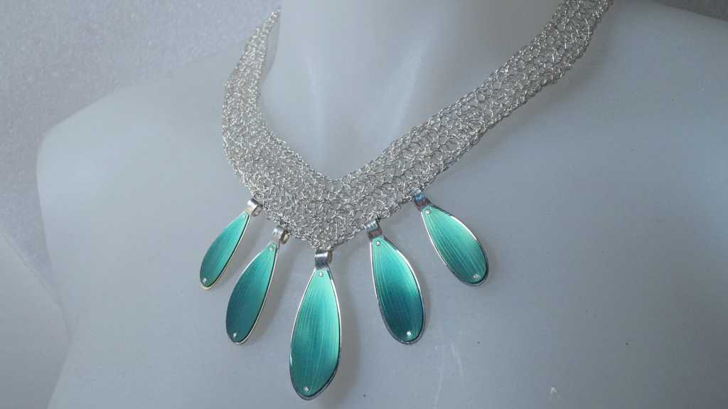 kauri leaf necklace by Ruth baird